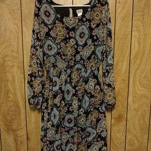W m K long flower dress.